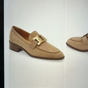 Tod’s Chain Buckle Loafer